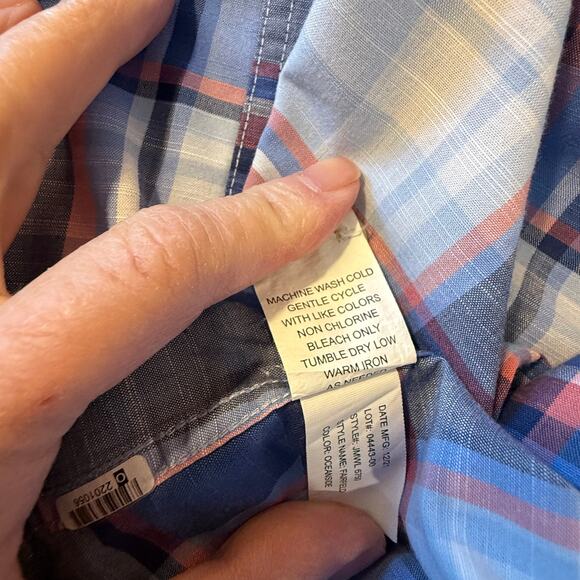 Johnnie-O Hangin' Out Plaid Button Down Shirt Blue Red Large Preppy Surf - Picture 5 of 10